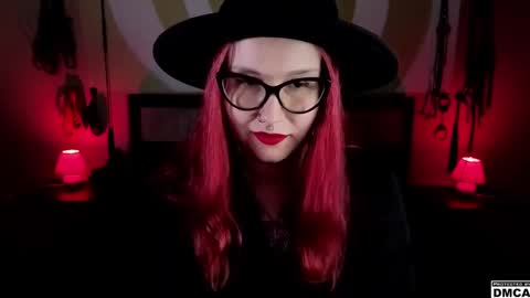 Goddess Amanita online show from February 20, 2025, 9:33 am