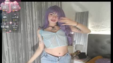 amapola_hs online show from September 17, 2025, 10:44 pm