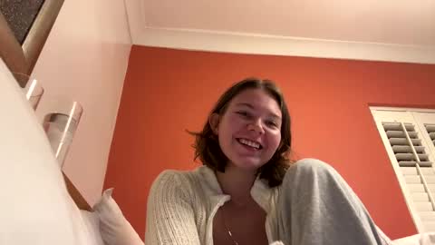 Snapshot of amaraelise chatting on January 15, 2025, 2:06 am Amara Elise online show from January 15, 2025, 2:06 am