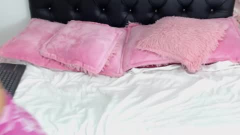 Amaranta online show from January 10, 2025, 3:16 pm