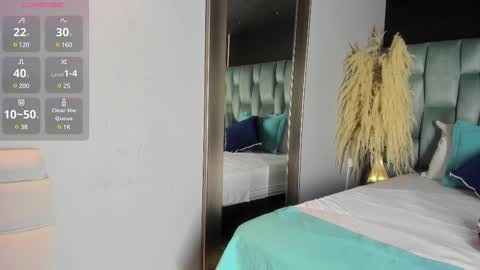 Emily online show from February 18, 2025, 11:22 am