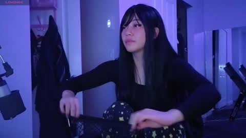 leash online show from February 2, 2026, 3:49 am