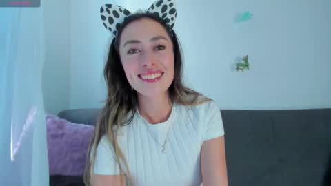 Amatista online show from February 26, 2025, 10:31 pm