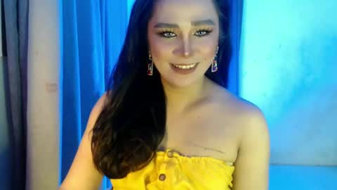 Snapshot of amayafucks1 chatting on February 3, 2025, 1:19 pm Amaya online show from February 3, 2025, 1:19 pm