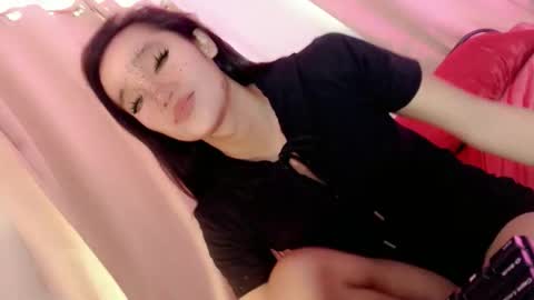 Snapshot of amayafucks1 chatting on October 24, 2025, 4:53 am Amaya online show from October 24, 2025, 4:53 am