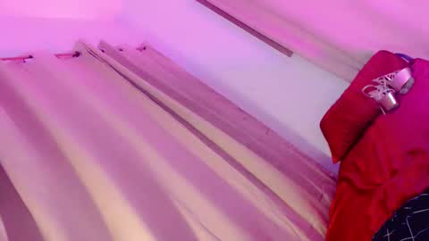 Snapshot of amayafucks1 chatting on October 31, 2025, 8:54 pm Amaya online show from October 31, 2025, 8:54 pm