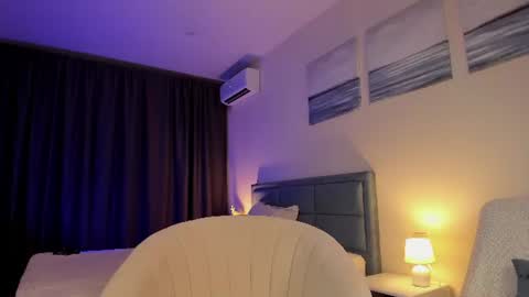 Snapshot of amazing_bitch chatting on July 1, 2026, 7:02 pm Stasy online show from July 1, 2026, 7:02 pm