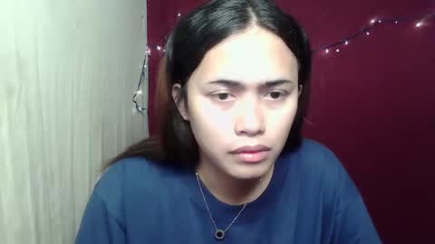 YELLA online show from November 21, 2025, 11:25 pm