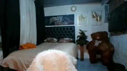 kendra online show from April 12, 2026, 4:50 am