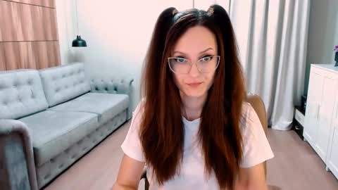 Izza online show from January 7, 2025, 2:19 pm