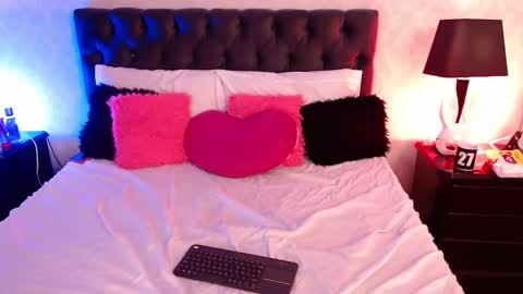 Snapshot of ambar_jonesx chatting on February 12, 2025, 7:55 am Ambar Jones online show from February 12, 2025, 7:55 am