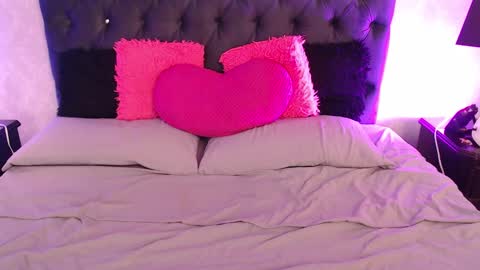 Snapshot of ambar_jonesx chatting on February 25, 2025, 9:20 am Ambar Jones online show from February 25, 2025, 9:20 am