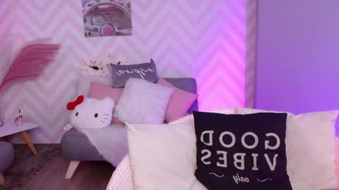 Ambar online show from April 6, 2026, 9:05 pm