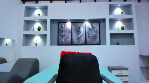 Ambar  online show from January 15, 2025, 12:47 pm