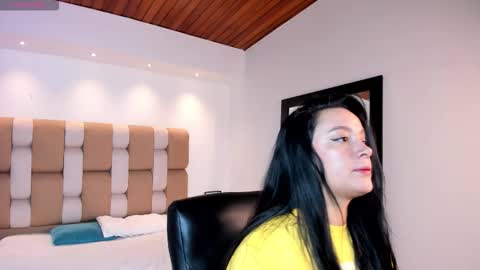 ambarcoxx online show from February 2, 2026, 10:47 am