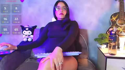 ambardevon_x online show from May 25, 2026, 8:26 pm