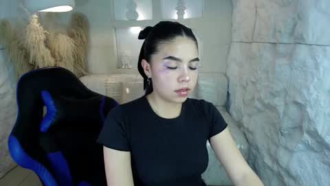 Snapshot of ambarina_r chatting on September 27, 2025, 3:11 am Ambarina online show from September 27, 2025, 3:11 am