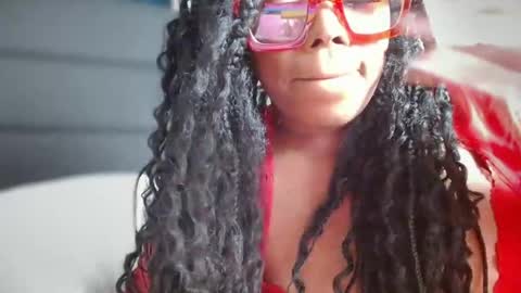 Snapshot of ambarose88 chatting on May 16, 2026, 7:05 am Amoya online show from May 16, 2026, 7:05 am