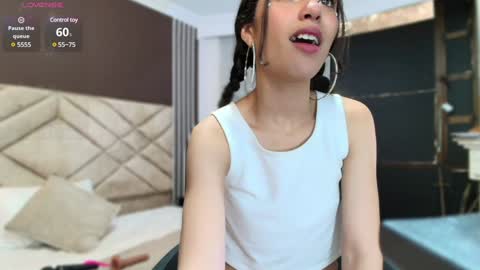 Snapshot of ambaross chatting on December 15, 2024, 10:26 pm Ambar Ross online show from December 15, 2024, 10:26 pm