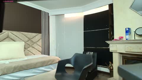 Snapshot of ambaross chatting on January 6, 2025, 7:13 pm Ambar Ross online show from January 6, 2025, 7:13 pm