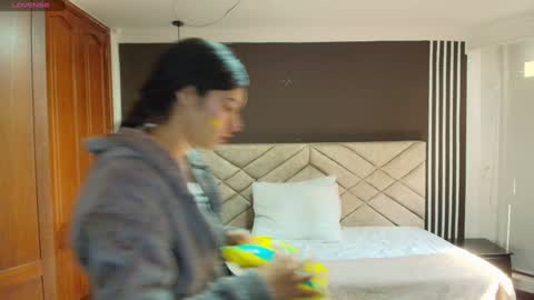 Snapshot of ambaross chatting on January 15, 2025, 7:23 pm Ambar Ross online show from January 15, 2025, 7:23 pm