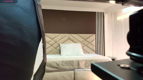 Snapshot of ambaross chatting on January 18, 2025, 7:04 pm Ambar Ross online show from January 18, 2025, 7:04 pm