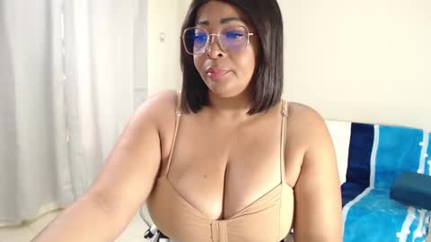  Amber Sofhia  online show from February 2, 2025, 7:04 pm