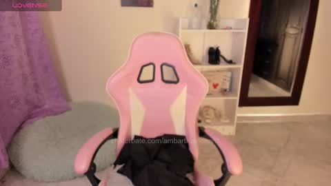 ambarthompson1 online show from January 25, 2025, 8:42 am