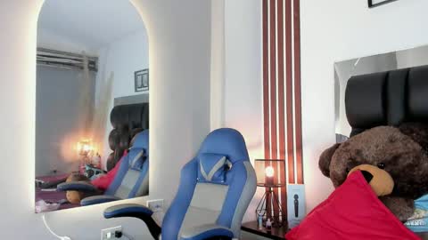 Cody amber online show from January 30, 2025, 6:21 pm