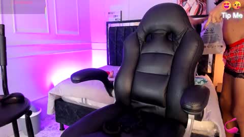 Cody amber online show from September 27, 2025, 7:13 am