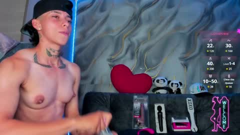 Snapshot of amber_adams_ chatting on June 7, 2026, 12:59 am Amber online show from June 7, 2026, 12:59 am