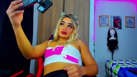 Snapshot of amber_bigcum chatting on July 25, 2026, 11:08 am Amber sofia pitter online show from July 25, 2026, 11:08 am