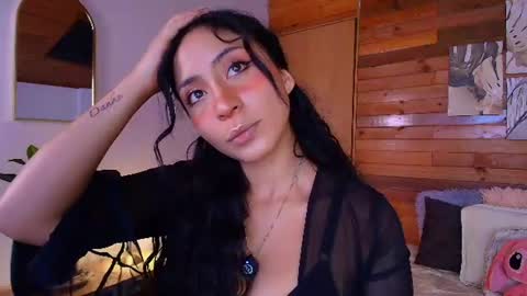 Snapshot of amber_curly chatting on July 23, 2026, 9:02 pm amber_curly online show from July 23, 2026, 9:02 pm