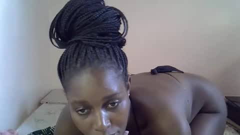 amber_cutie2 online show from September 23, 2025, 7:33 am