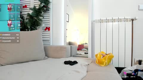 Snapshot of amber_foks chatting on January 3, 2025, 11:35 am Amber online show from January 3, 2025, 11:35 am