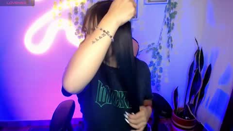 Amber online show from January 28, 2025, 2:43 am