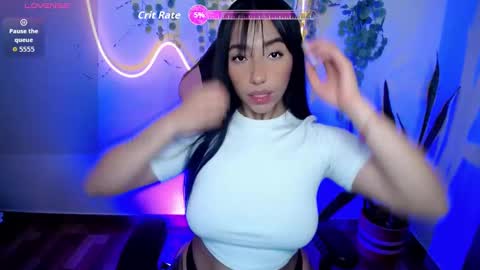 Amber online show from November 4, 2025, 1:21 pm