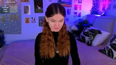 Snapshot of amber_rogerss chatting on May 30, 2026, 5:48 am Amber online show from May 30, 2026, 5:48 am