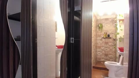 Michell  online show from October 17, 2025, 12:19 pm