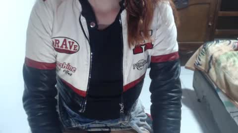 amber_squirtx online show from June 21, 2026, 3:31 am