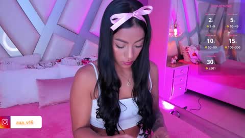 Tell me Amber online show from September 24, 2025, 4:38 am