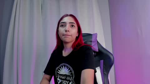 Snapshot of amberbaker21 chatting on February 7, 2025, 12:17 pm Amber Baker online show from February 7, 2025, 12:17 pm