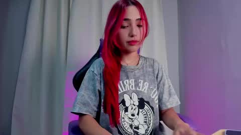 Snapshot of amberbaker21 chatting on March 10, 2025, 4:25 pm Amber Baker online show from March 10, 2025, 4:25 pm