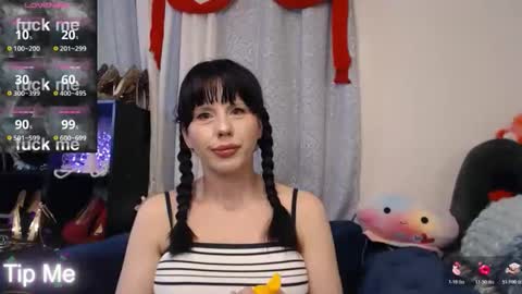 Amber Chase online show from November 25, 2025, 5:07 am