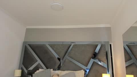 Amber  online show from March 5, 2025, 11:38 am