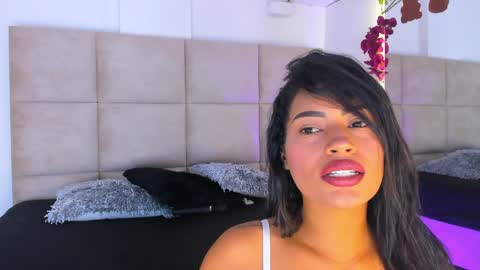 Amber  online show from April 5, 2026, 2:47 pm