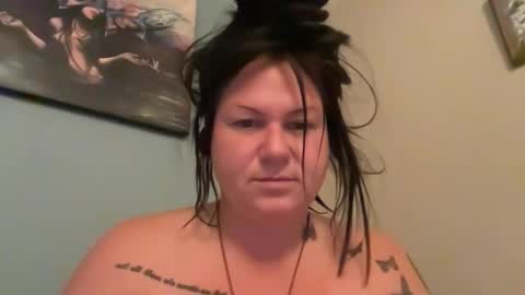 ambermoss7 online show from October 28, 2025, 2:53 pm