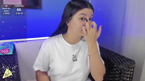 Amber Ferreira online show from December 9, 2024, 1:02 pm