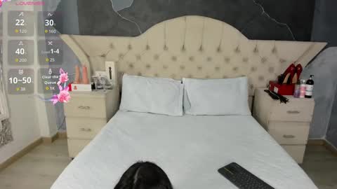 Snapshot of amberrgrey_ chatting on October 2, 2025, 6:48 pm Amber Grey online show from October 2, 2025, 6:48 pm