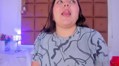Snapshot of amberrrossee chatting on July 21, 2026, 5:15 pm Amber Rose online show from July 21, 2026, 5:15 pm